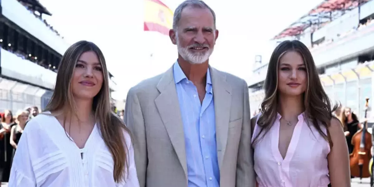 Le Principesse Leonor e Sofia di Spagna al Gran Premio: Un Impegno Reale tra Sport e Futuro