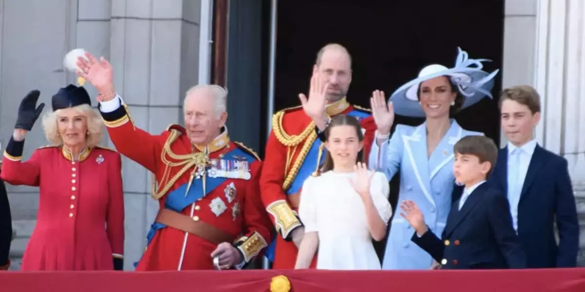 Incontro Segreto a Balmoral: Re Carlo, William e Kate Confrontano le Tensioni Familiari