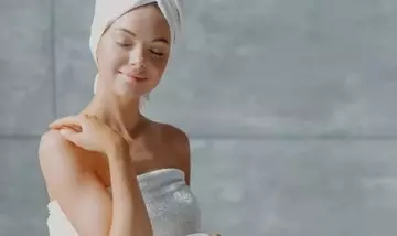 Rituali di Bellezza e Benessere Mentale: Un Rifugio Quotidiano dallo Stress