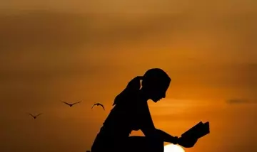 Consigli di Lettura Estivi: Le Proposte Finali della Stagione Radiofonica