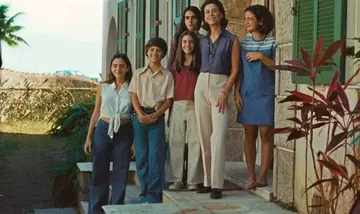 “Sono Ancora Qui”: Il Trionfo Cinematografico e la Storia Vera di Resilienza di Eunice Paiva