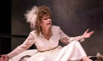Teatro Duse: Una Stagione Ricca di Oltre Cento Eventi per il 2026/27