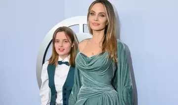 Vivienne Jolie: L'Arte Oltre la Fama Familiare