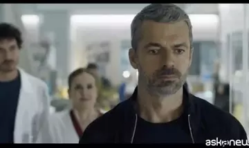 "Doc – Nelle Tue Mani": Il Ritorno Trionfale di Fanti e le Sfide della Sanità
