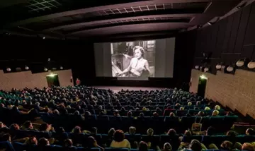 La rinascita del Cinema Arlecchino: un connubio tra tradizione e innovazione a Bologna