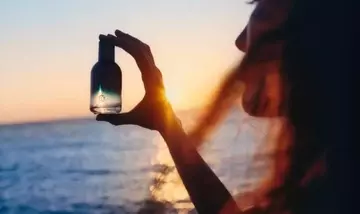 Profumi Marini Autunnali: L'Essenza dell'Oceano in Inverno