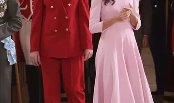 La Regina Letizia di Spagna e l'Ottobre Rosa: Un Impegno Stilistico per la Sensibilizzazione