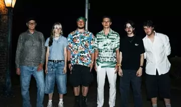 I Foxtrot: Un Viaggio Sonoro tra Progressive Rock e Psichedelia