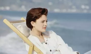 Stili di Capelli Corti Anni '90: Un Ritorno Senza Tempo